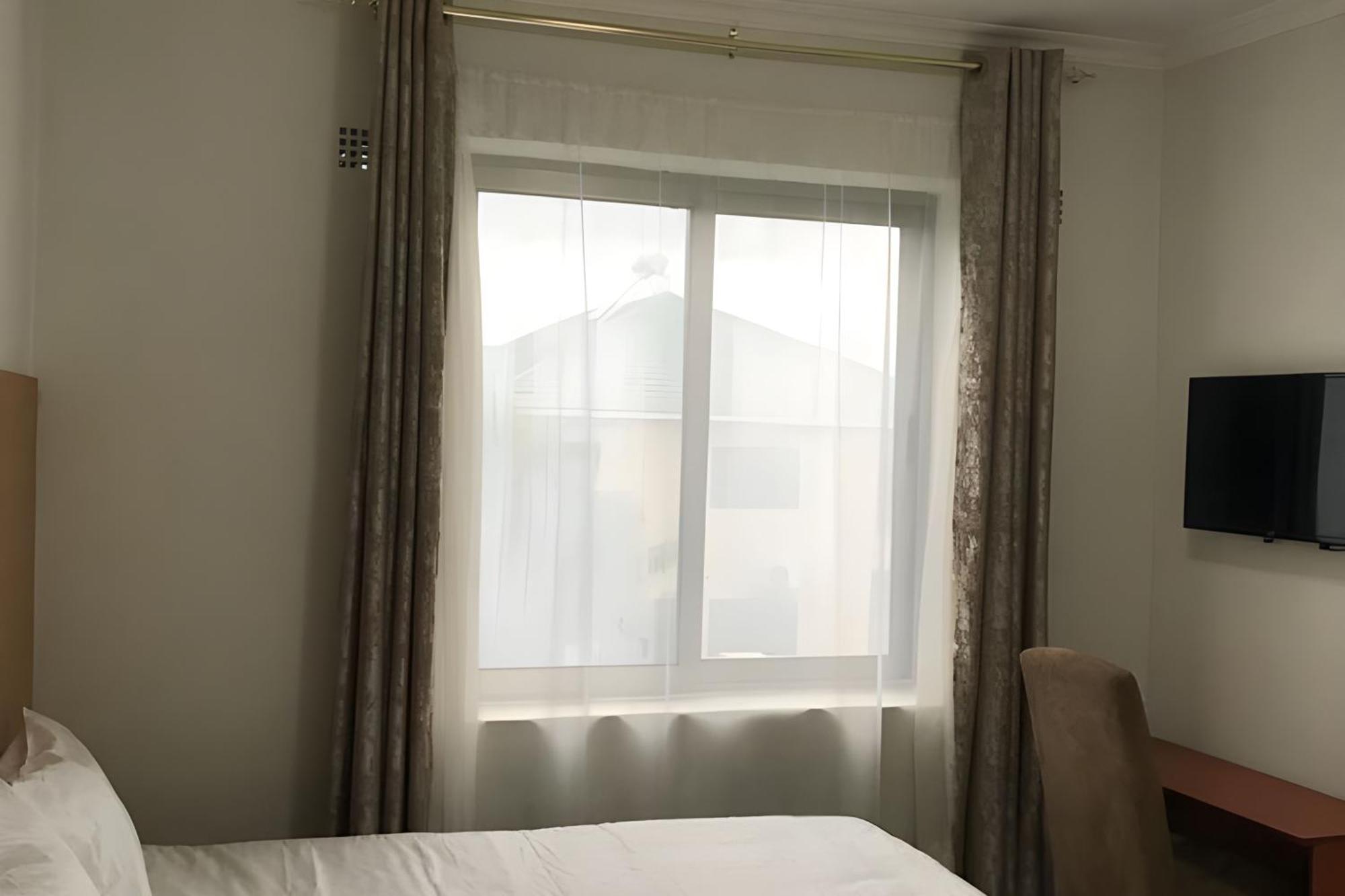 Divine Heights Bed And Breakfast Lilongwe Area 43 Dış mekan fotoğraf